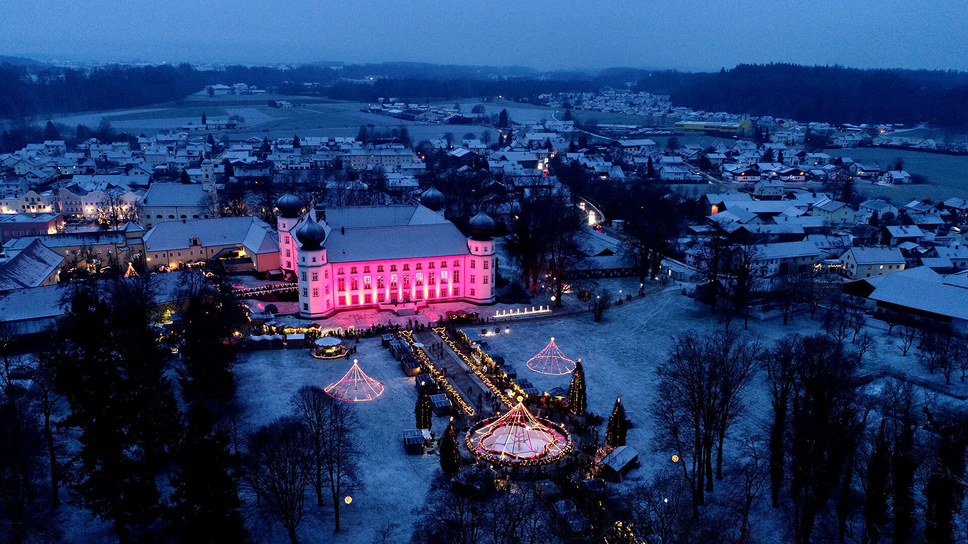 Weihnachtsmarkt Schloss Tüßling